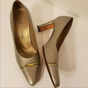 St John Gold Pumps